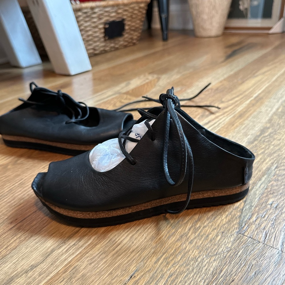 Free People Christie Flatform Mules Black Sandals with Open Back - Picture 3 of 7